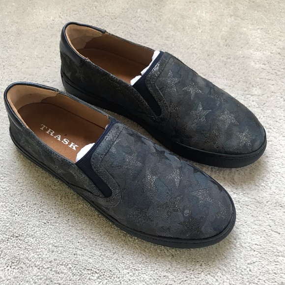 Trask Lillian Navy Italian Met Camo Sneaker - Picture 6 of 8